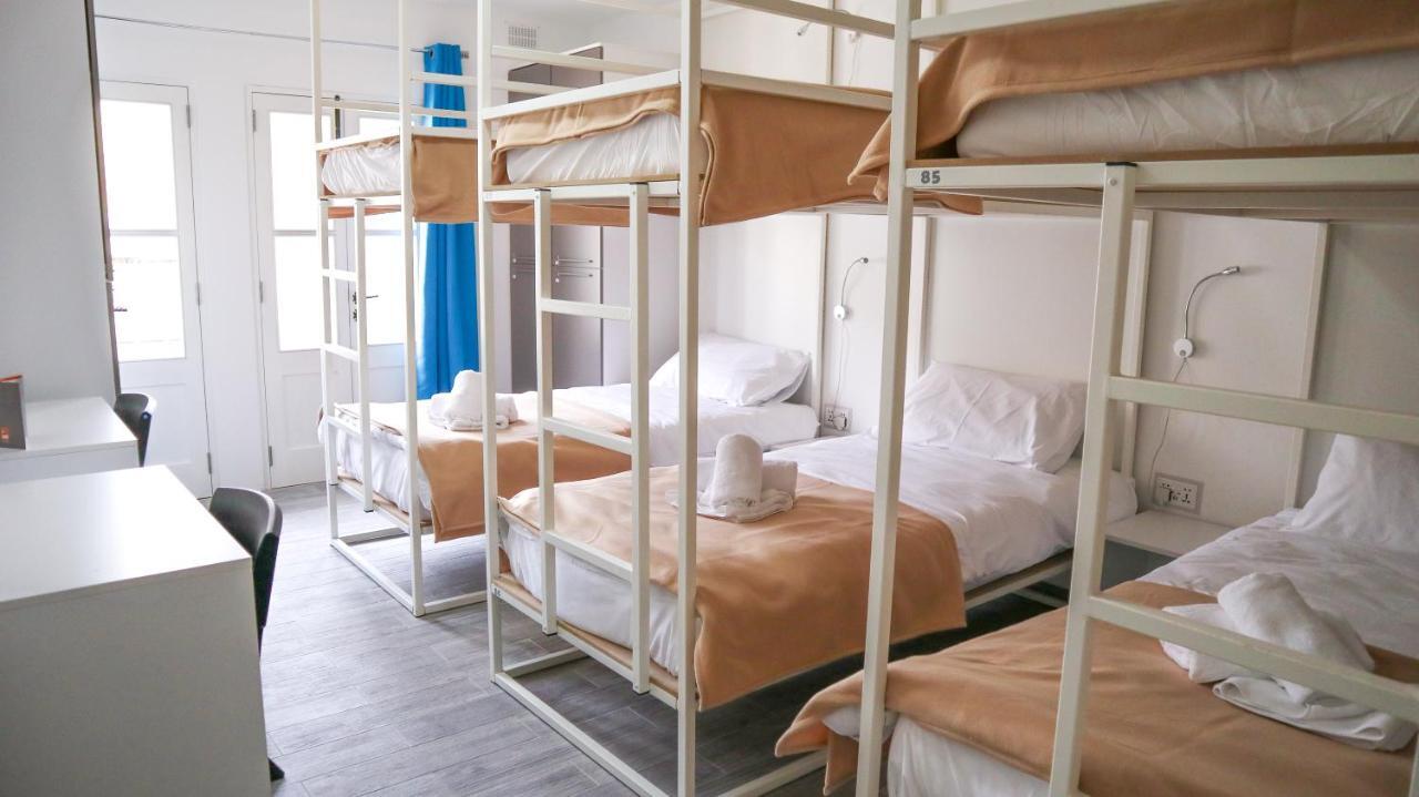 Bed 6-Bed Dormitory Room,933401122:JPEG